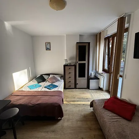 Privatunterkunft Ahoj Przylesie *